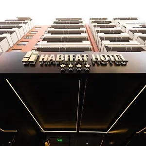 Habitat **** تيرانا