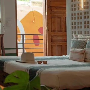Hotel Hiphipstay - The Colonial *****